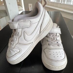 Toddler Nike shoes